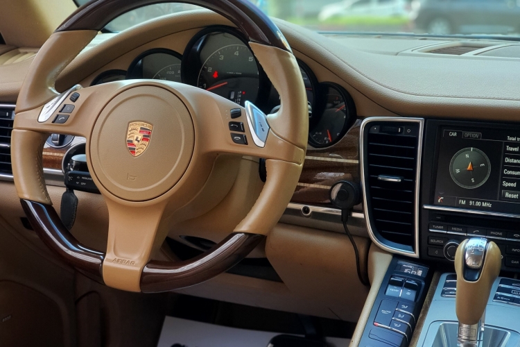 Porsche Panamera 3.6 V6 2015 Auto Sao Việt