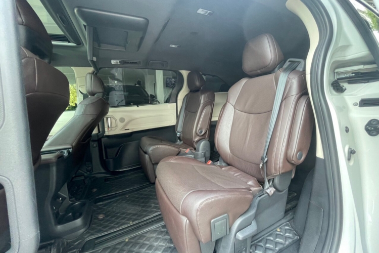 Toyota Sienna Platinum 2.5 AT AWD 2020 Tại Auto Sao Việt