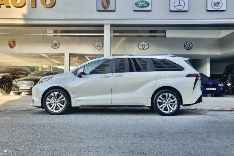 Toyota Sienna Platinum 2.5 AT AWD 2020 Tại Auto Sao Việt