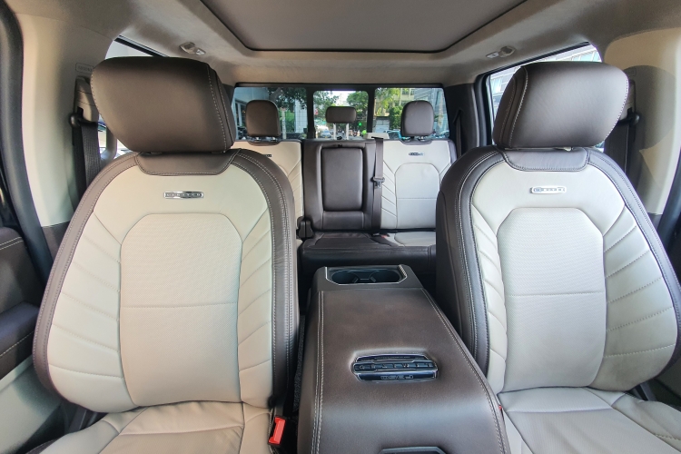 Ford F350 Super Duty Lariat Crew Cab 6.7L 4x4 AT 2017 Auto Sao Việt