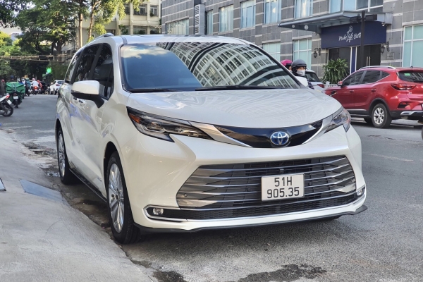 Toyota Sienna Platinum 2.5 AT AWD 2020 Tại Auto Sao Việt Toyota Sienna Platinum 2.5 AT AWD 2020 Tại Auto Sao Việt